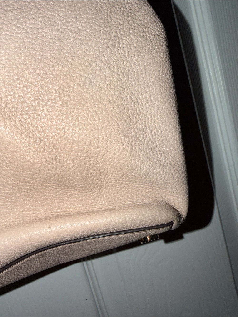 Michael Kors Pale Blush Leather Shoulder Tote with Gold Hardware - Picture 6 of 12